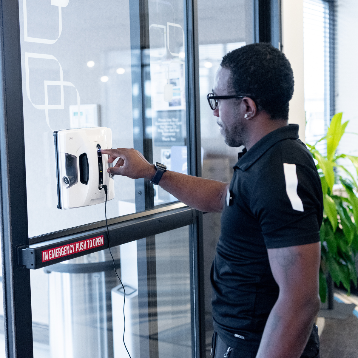 window cleaning robots