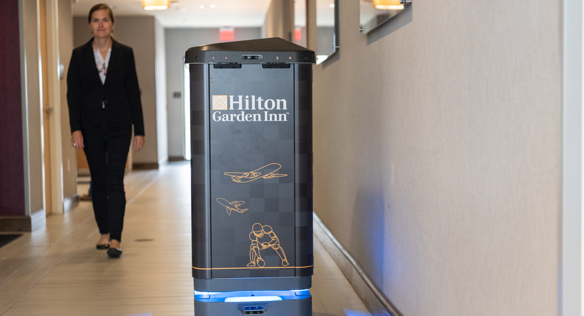 How to Choose the Right Robot for Your Hotel